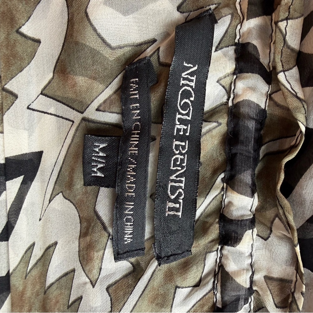 Stylish Black,White and olive green Off-Shoulder Top - Picture 5 of 5